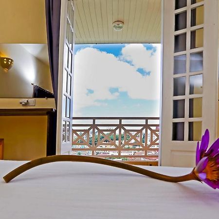 Le Lotus Bleu Hotel Antananarivo Room photo