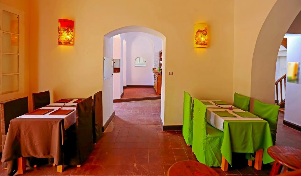 Le Lotus Bleu Hotel Antananarivo Exterior photo