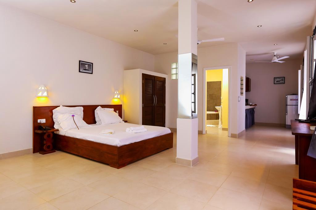 Le Lotus Bleu Hotel Antananarivo Room photo