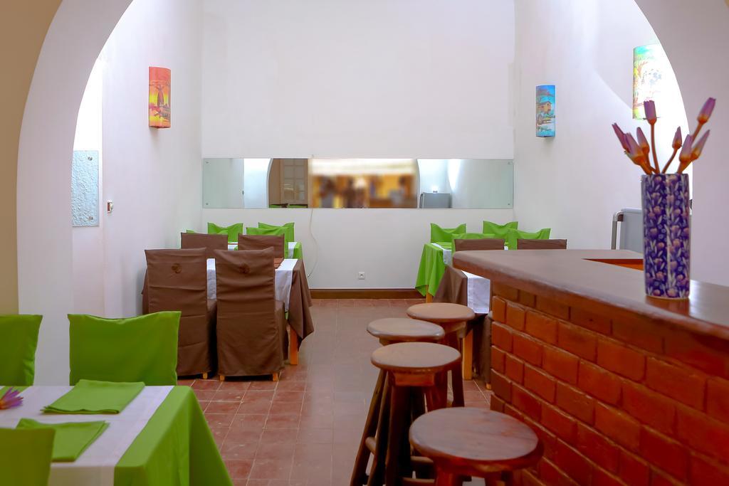 Le Lotus Bleu Hotel Antananarivo Exterior photo