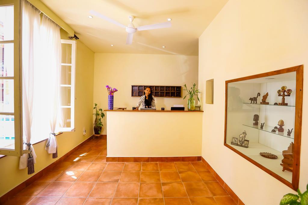 Le Lotus Bleu Hotel Antananarivo Exterior photo