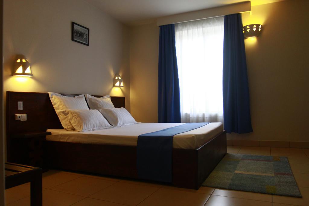 Le Lotus Bleu Hotel Antananarivo Exterior photo