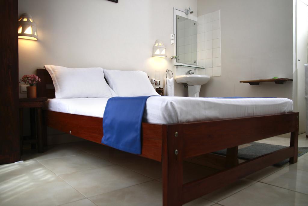 Le Lotus Bleu Hotel Antananarivo Exterior photo